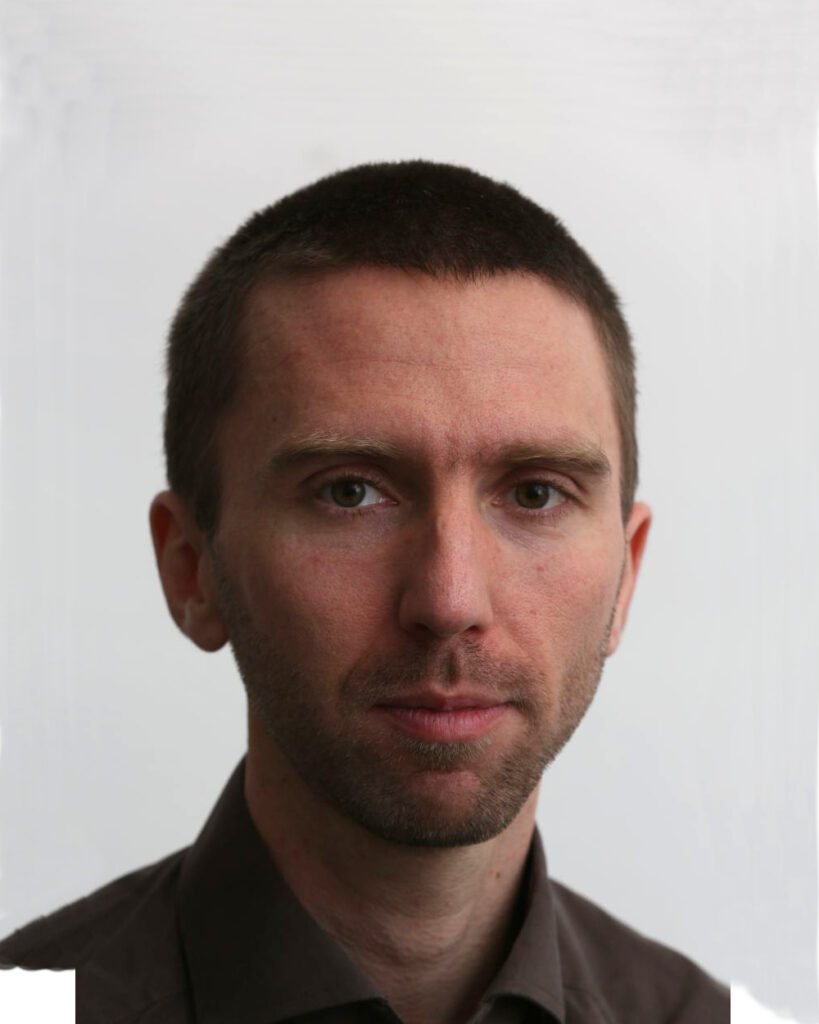 Ralph Anticrop Light